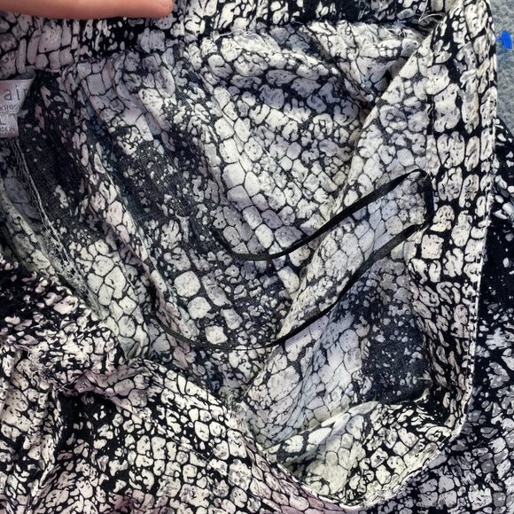 Solitaire Womens elastic Waist Wide Legs Pants Size Large 100% Rayon - Picture 11 of 14